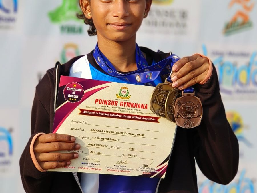 पडवे गावच्या कन्येची सुवर्ण कामगिरीअस्मिचा उत्तर मुंबई क्रिडा महोत्सवात डंकाउंच उडीत 2 सुवर्ण, 1 कांस्य पदकाची कमाई